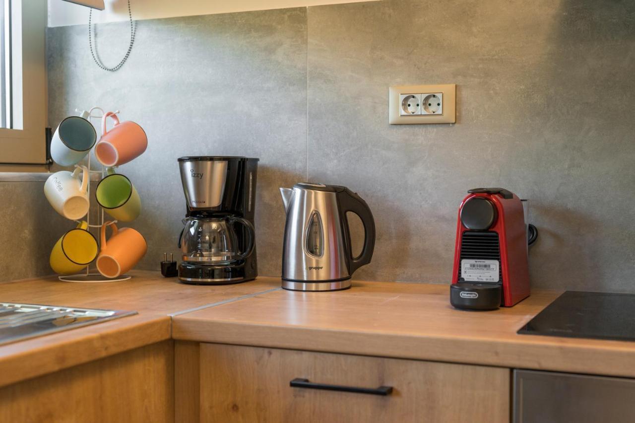 Aequor Luxury Rooms & Apartments カト・ダラトソ エクステリア 写真