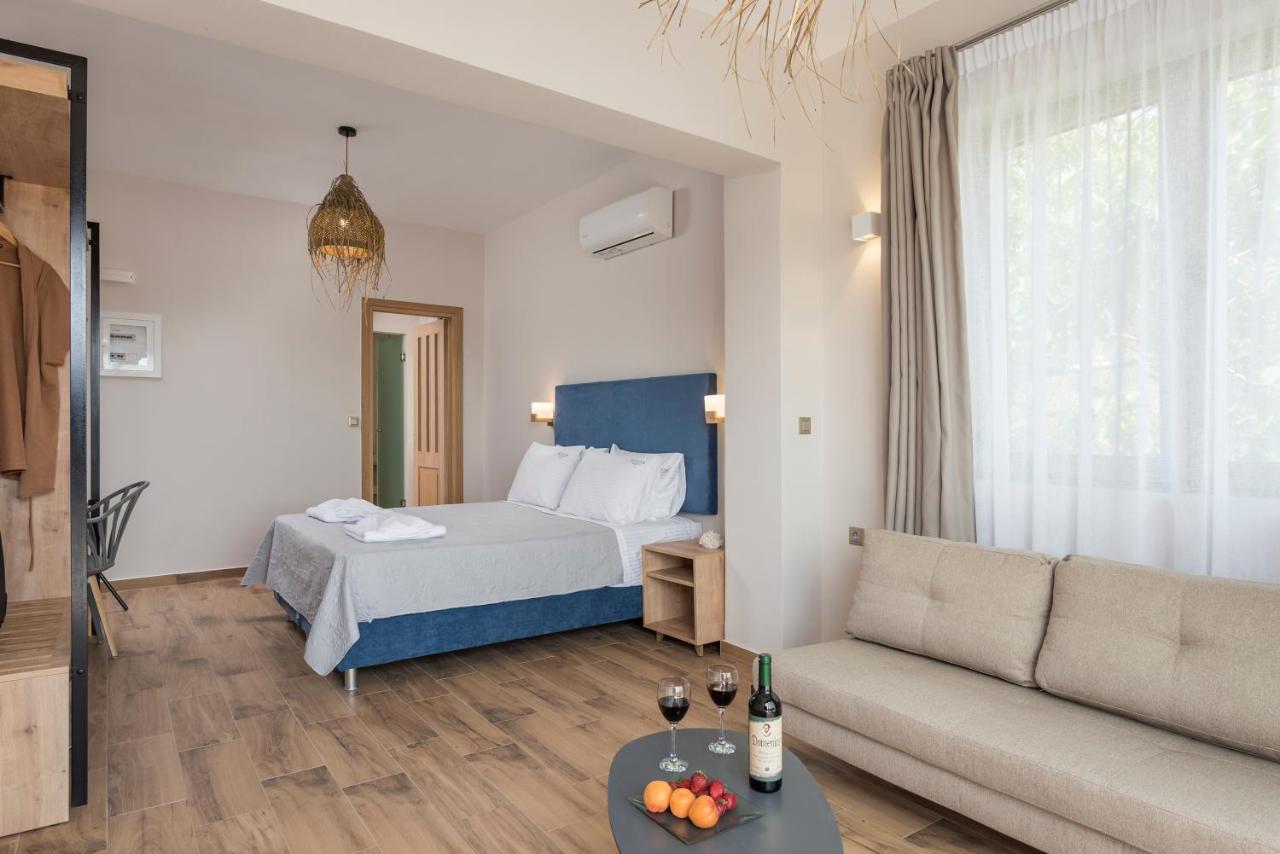 Aequor Luxury Rooms & Apartments カト・ダラトソ エクステリア 写真