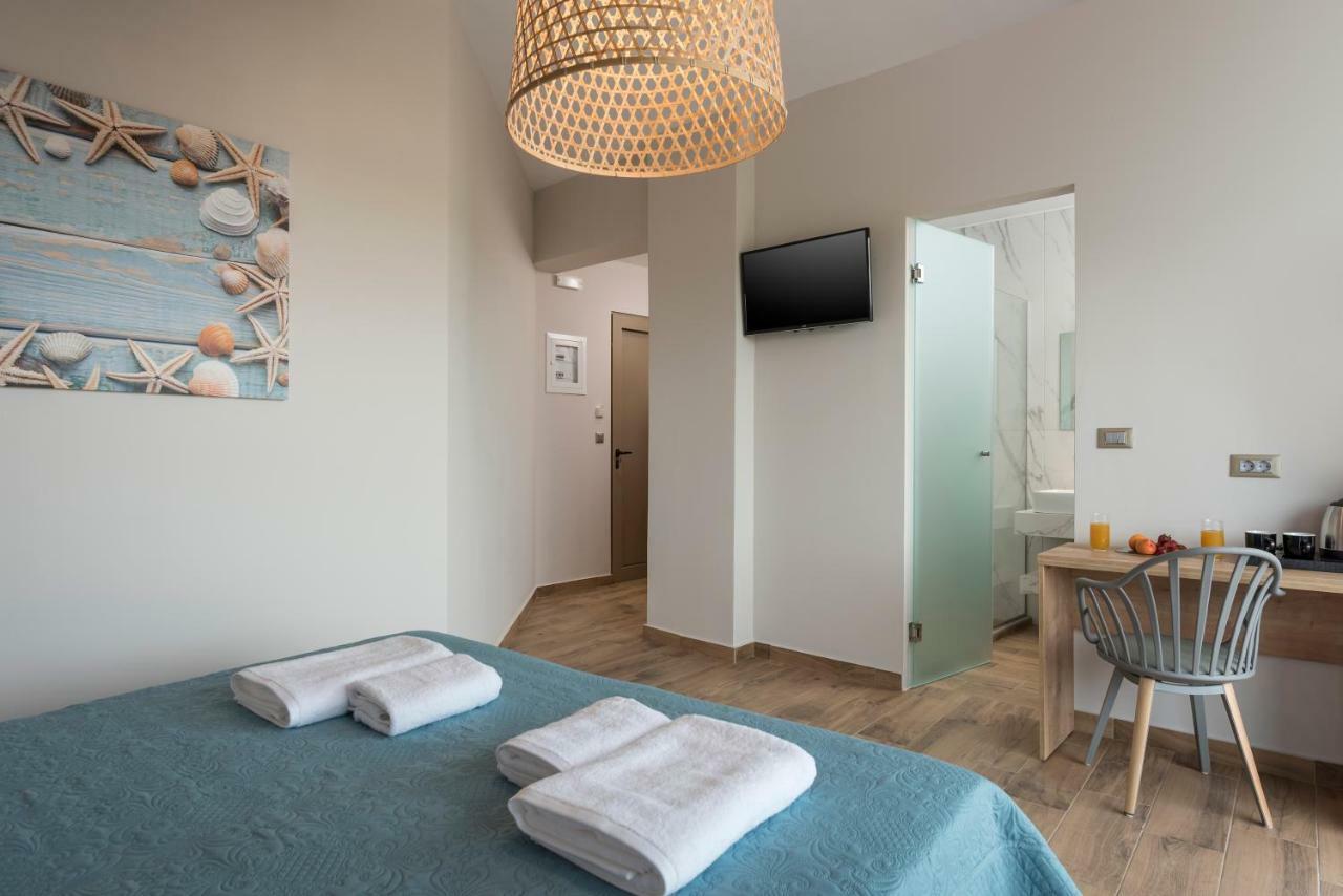 Aequor Luxury Rooms & Apartments カト・ダラトソ エクステリア 写真