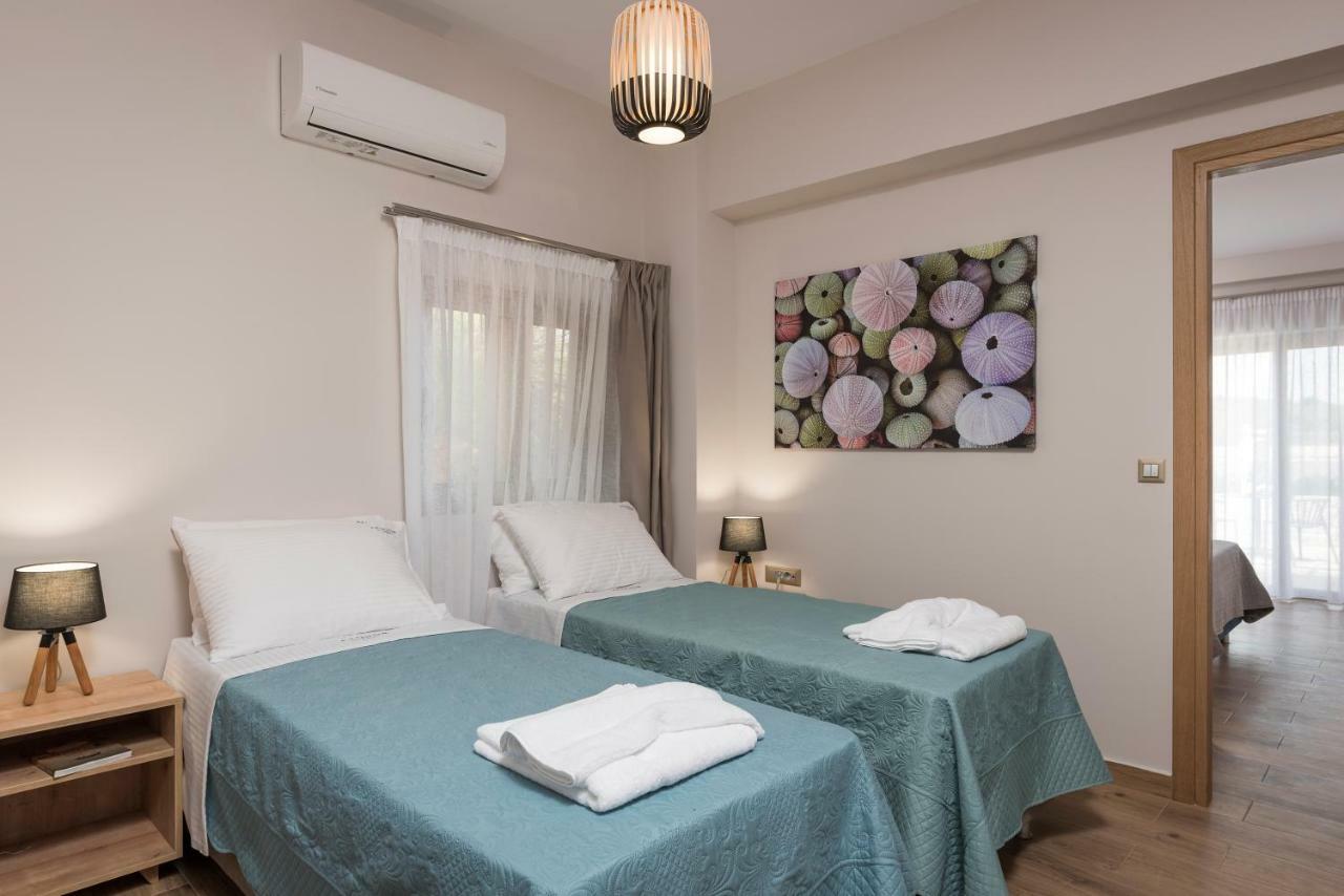 Aequor Luxury Rooms & Apartments カト・ダラトソ エクステリア 写真